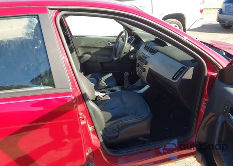 2010 Ford Focus Ses z USA, uszkodzony, nr VIN 1FAHP3GN7AW287990